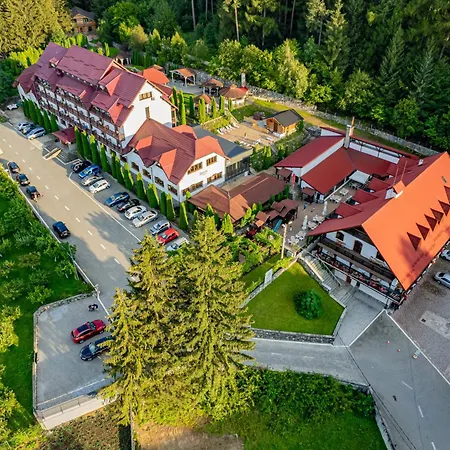 Hotel Q And Săcele
