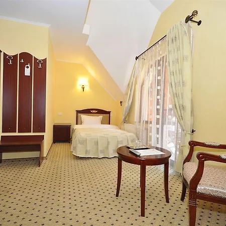 Q And Hotel Săcele